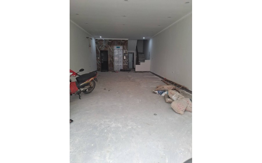 CHO THUÊ NHÀ MP LẠC LONG QUÂN, 85M2, 6 TẦNG, MT 5.4M, GIÁ 80 TRIỆU - THÔNG SÀN - THANG MÁY, KINH DOANH ĐỈNH.